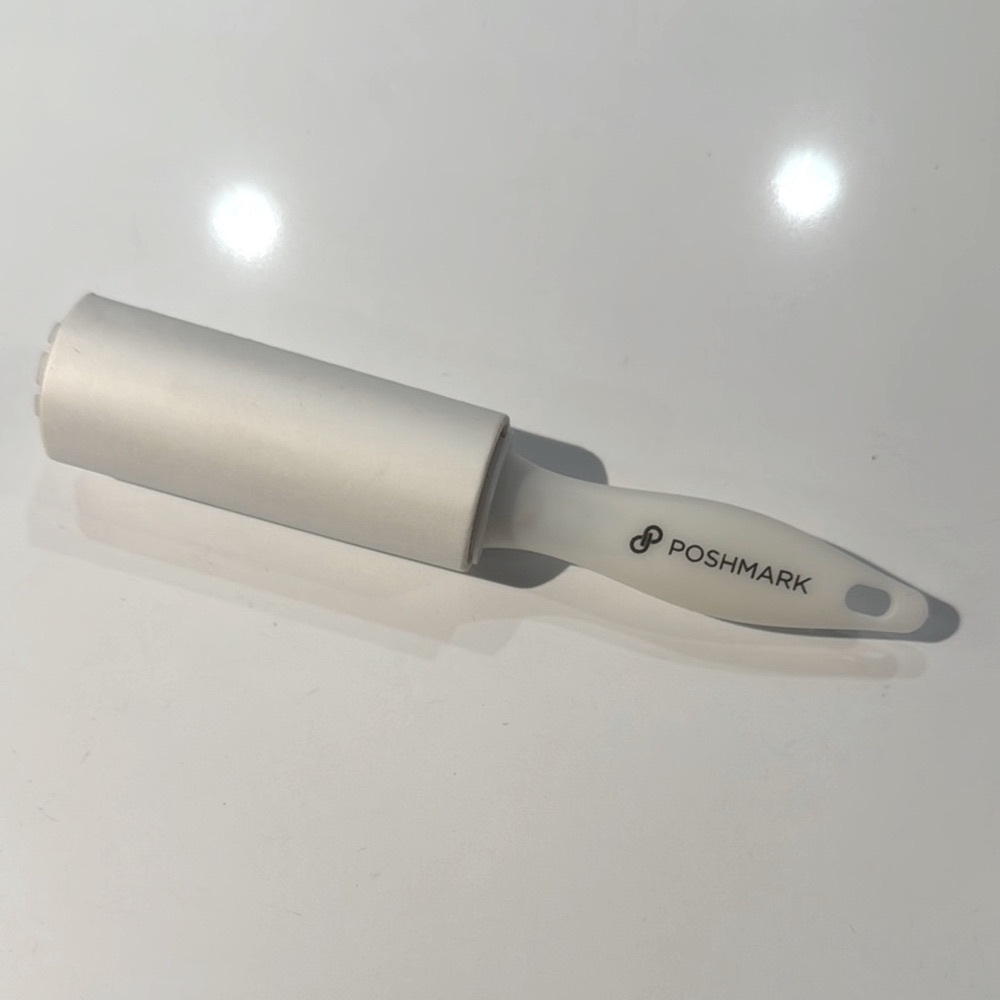 POSHMARK NWOT Limited Edition Lint Roller in White Black
